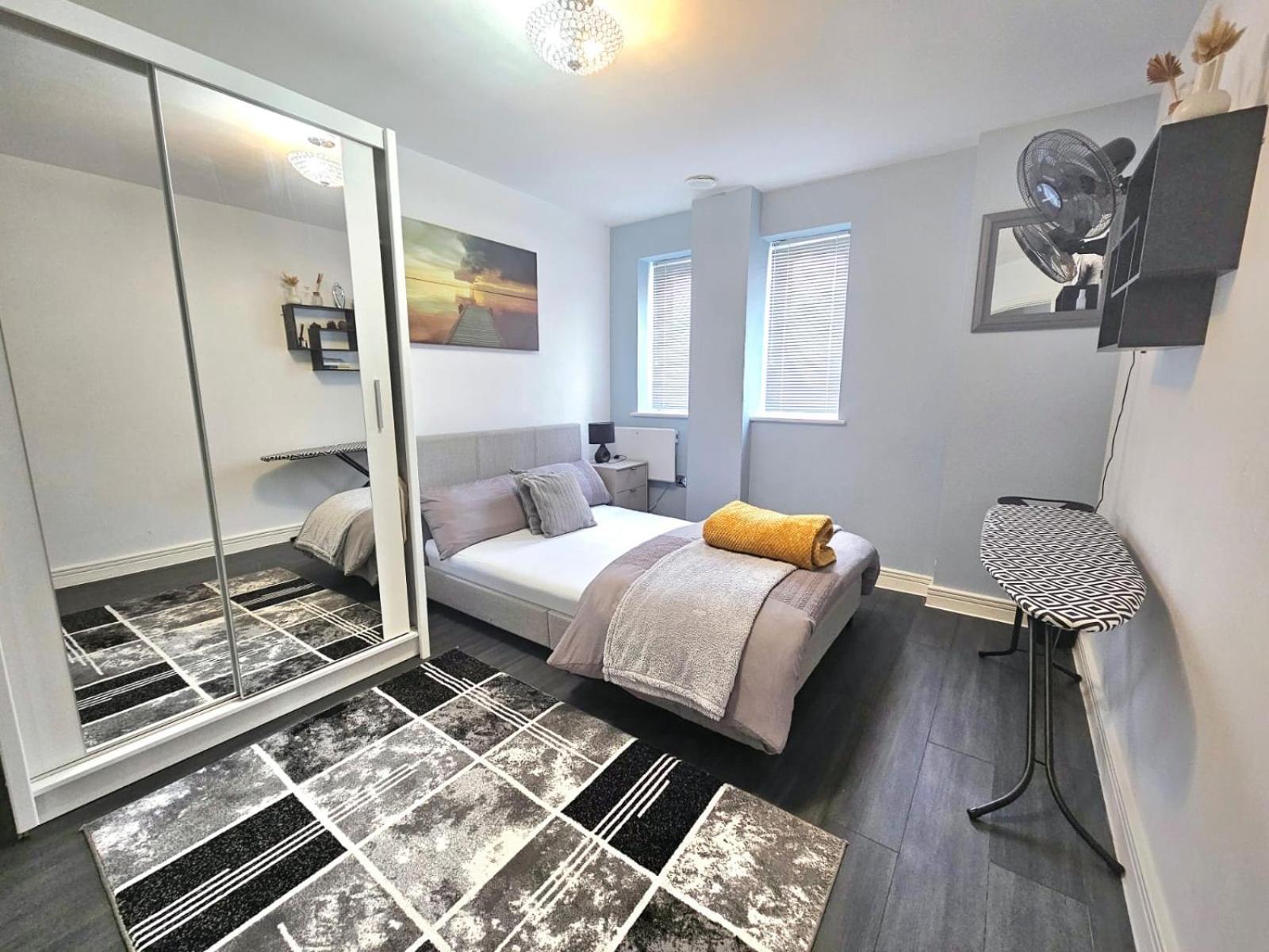 Abba Views Apartment London Exterior photo