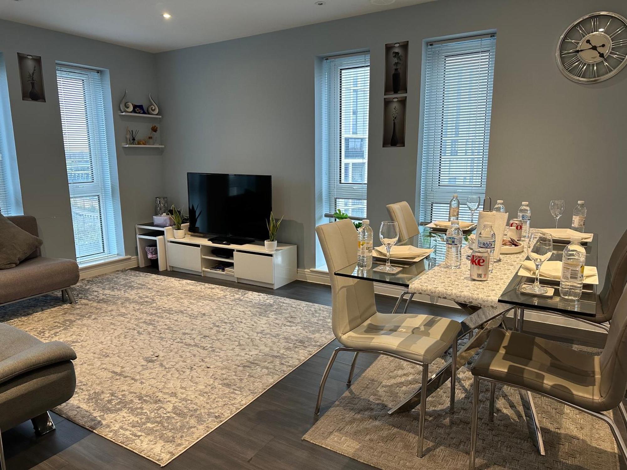 Abba Views Apartment London Exterior photo